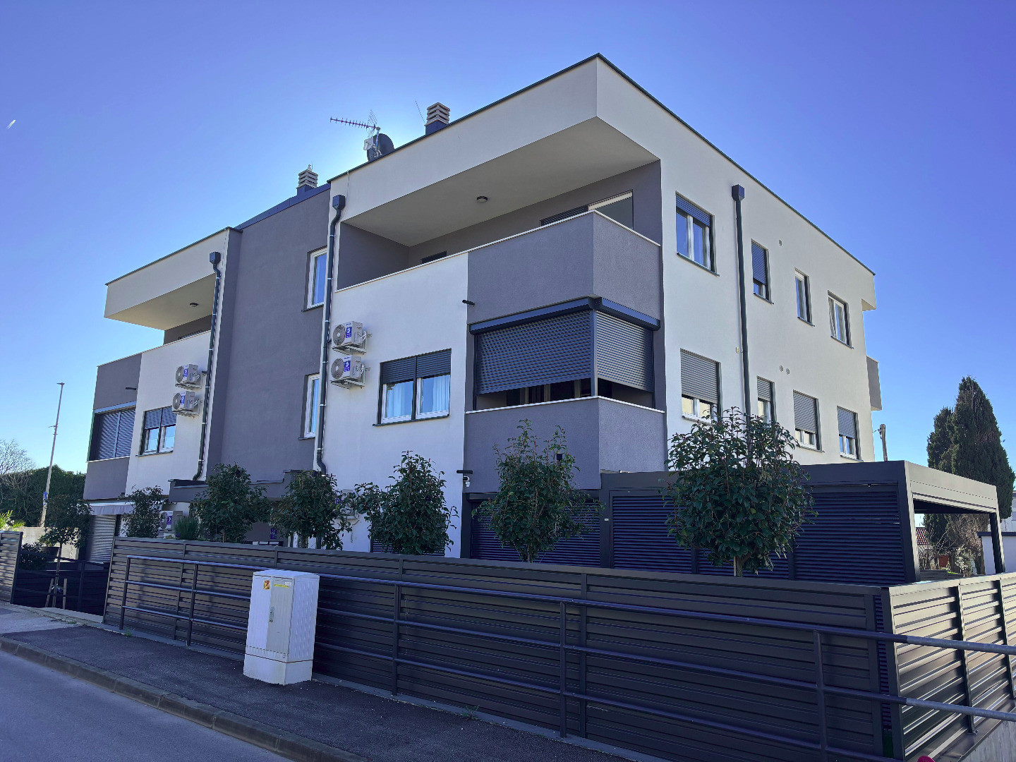 Apartments Fažana & Holiday Home Oliveto - Komfortable Apartments und ein Ferienhaus in Meeresn&auml;he, Fazana Apartments & Holiday home Peroj Fažana